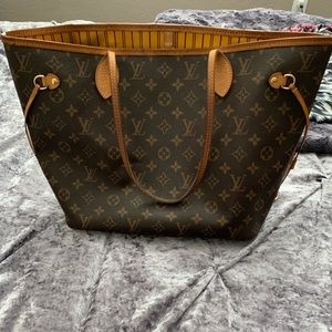 SOLD-Vuitton Neverfull lmtd edition yellow. 2014